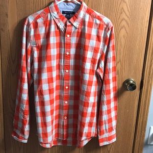 NWT Tommy Hilfiger Plaid button up